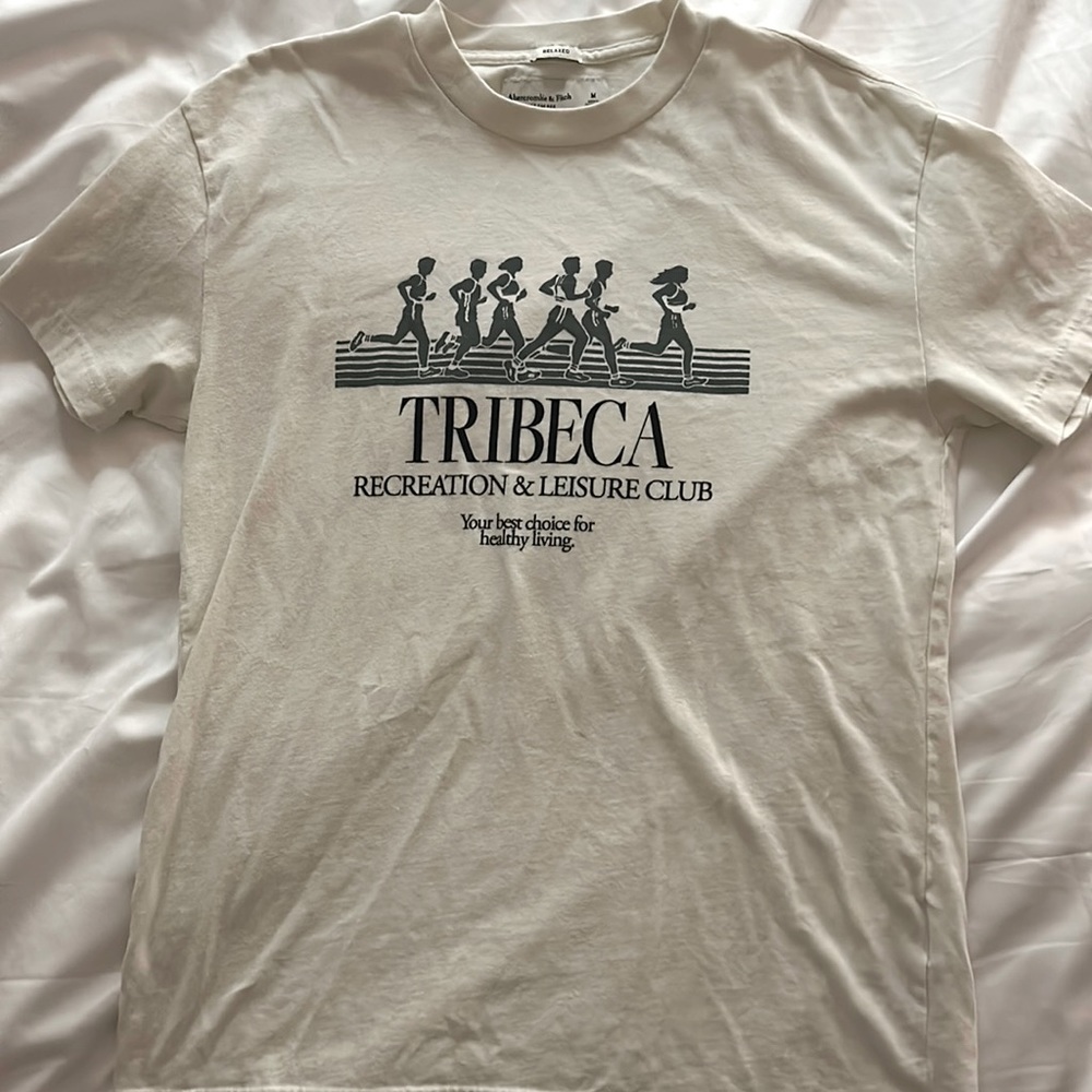 Abercrombie & Fitch Tee